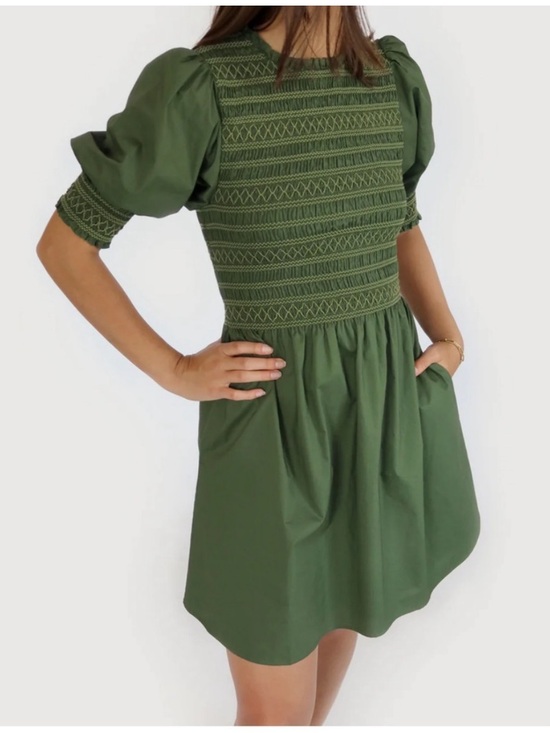 Hill House Dresses & Skirts - Hill House Home Vivi Nap Dress in Leaf Green